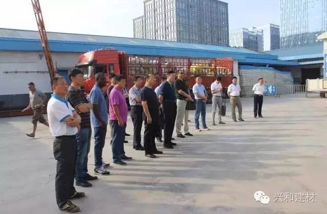 奎文|记事|湖北省住建厅、设计院领导及专家一行 莅临星河集团参观指导